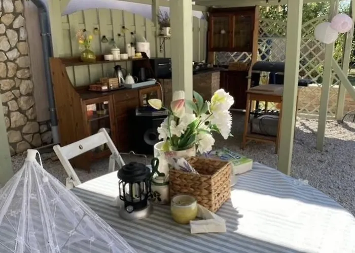 Yoga Garden Eletmod Es Vendeghaz * Gyulakeszi